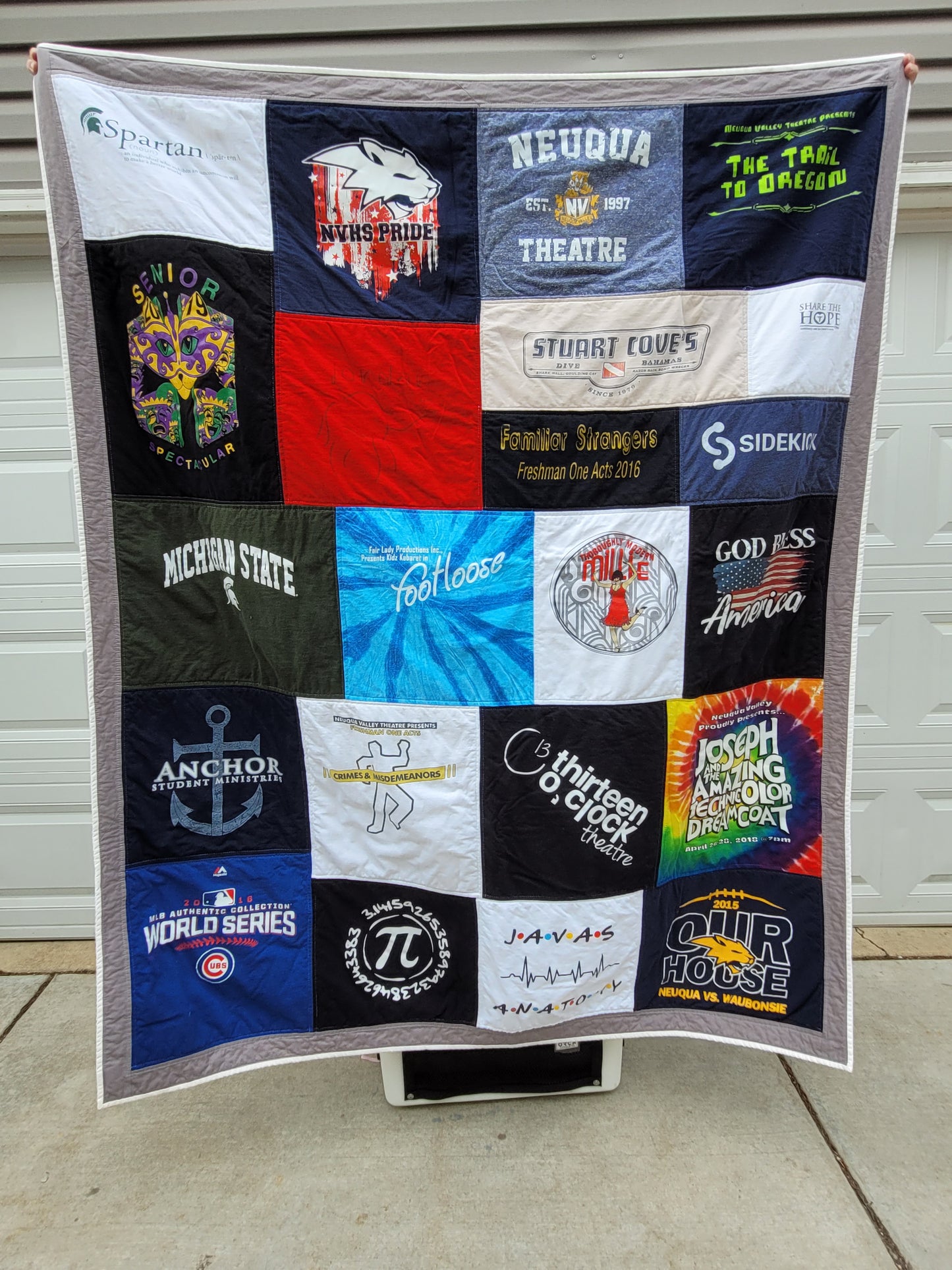 T-Shirt Quilt (Twin Size)