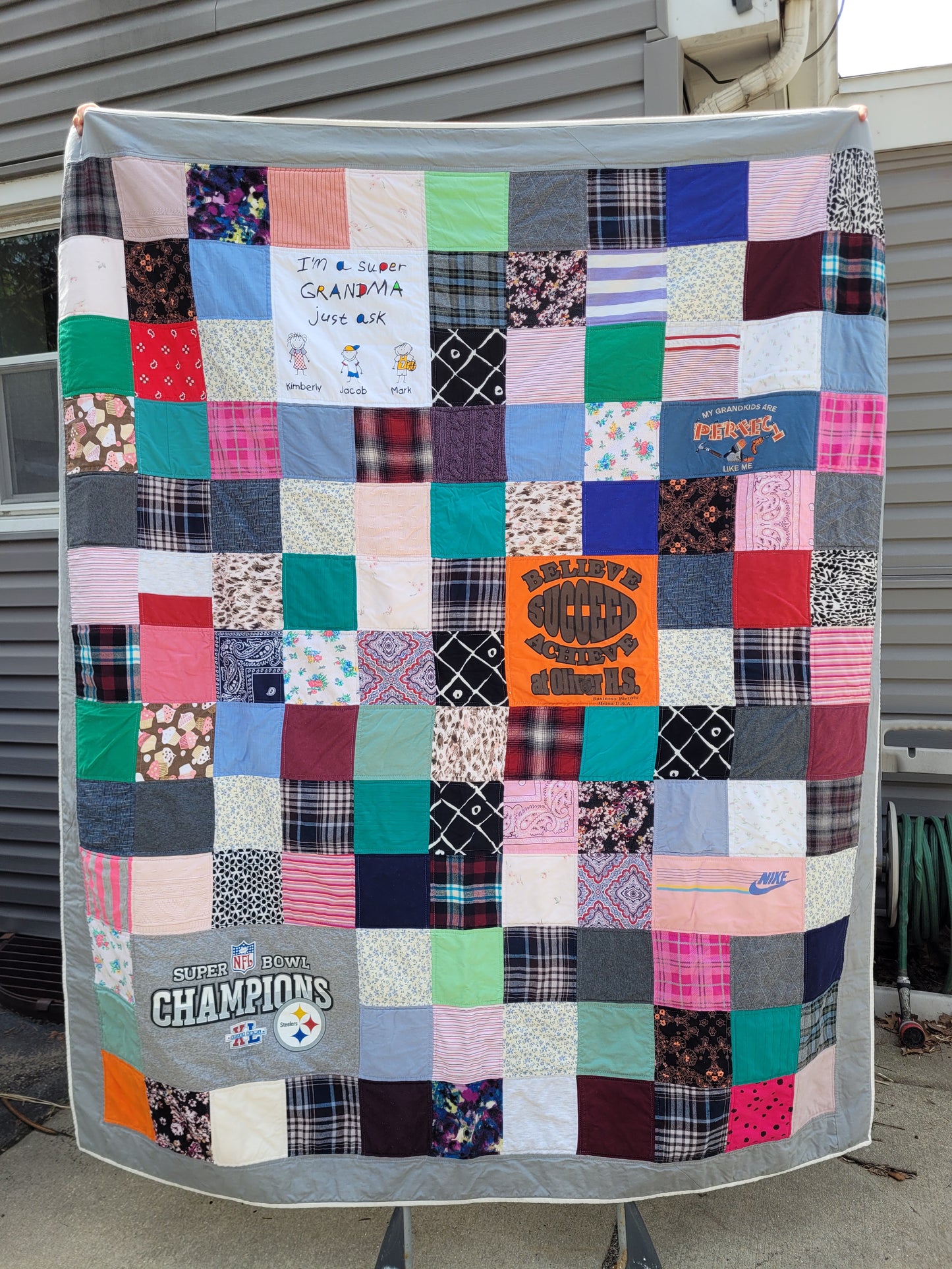 T-Shirt Quilt/Memory Quilt (Patchwork Style)