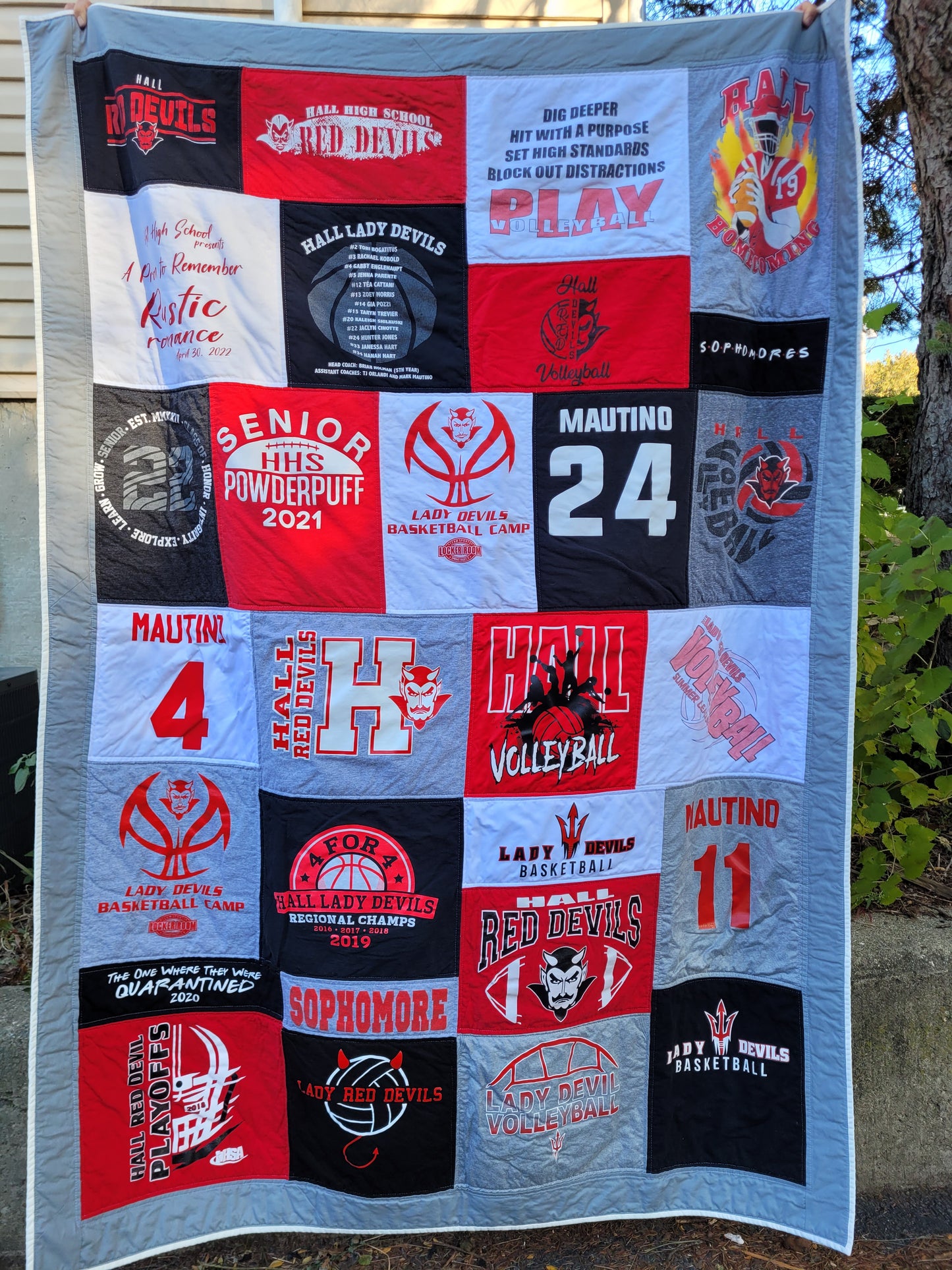 T-Shirt Quilt (Twin Size)