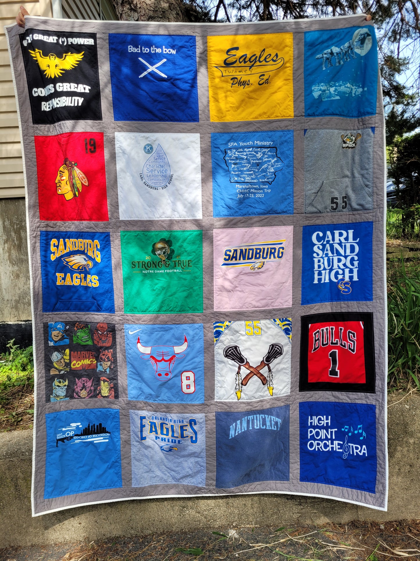 T-Shirt Quilt (Twin Size)