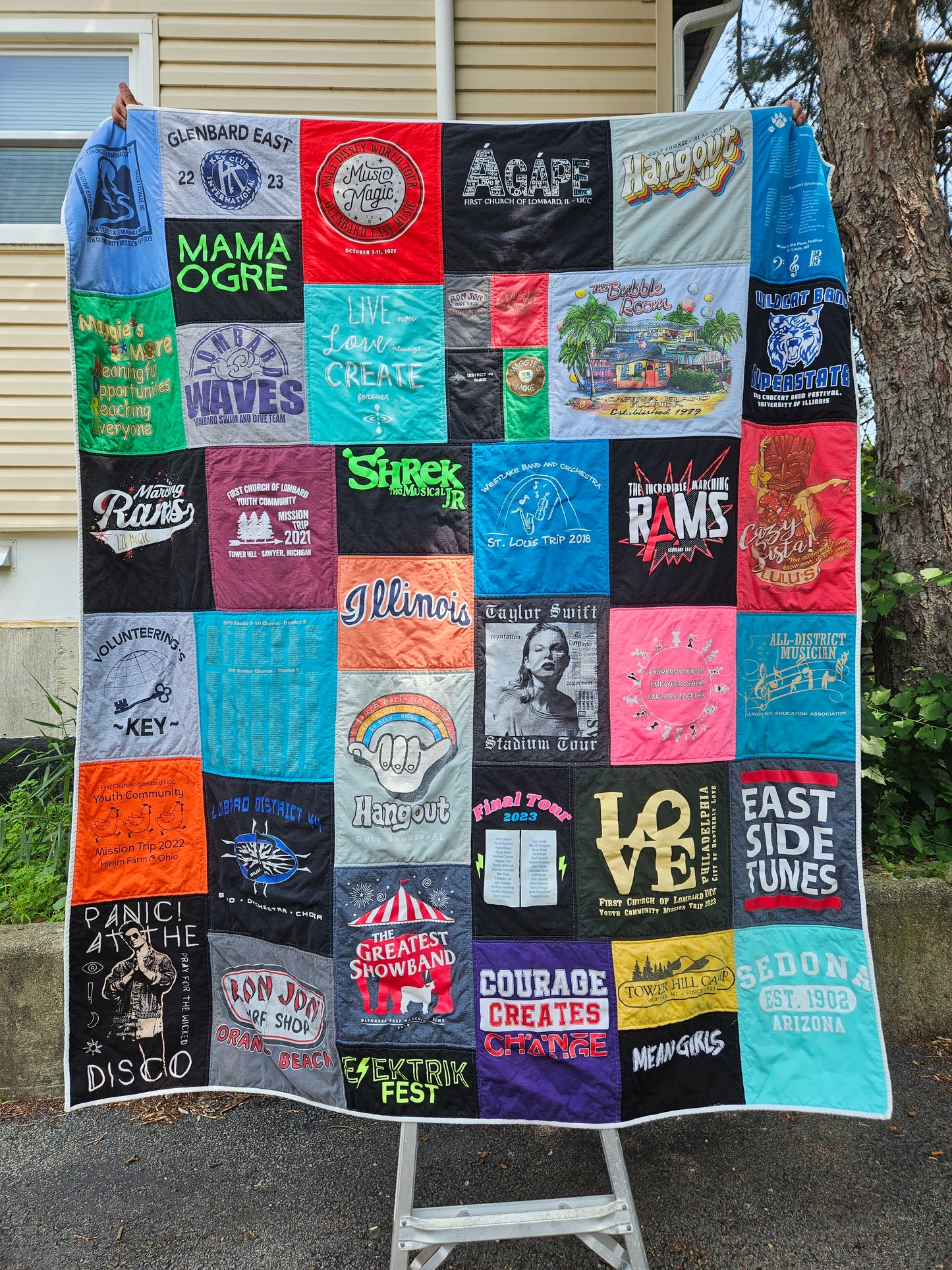 T-Shirt Quilt (Twin Size)